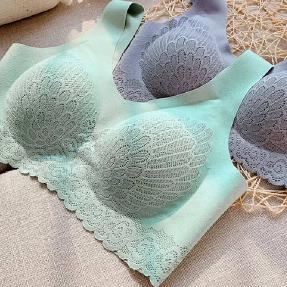 👙 Mint Teal Seamless bra - Picture 3 of 6